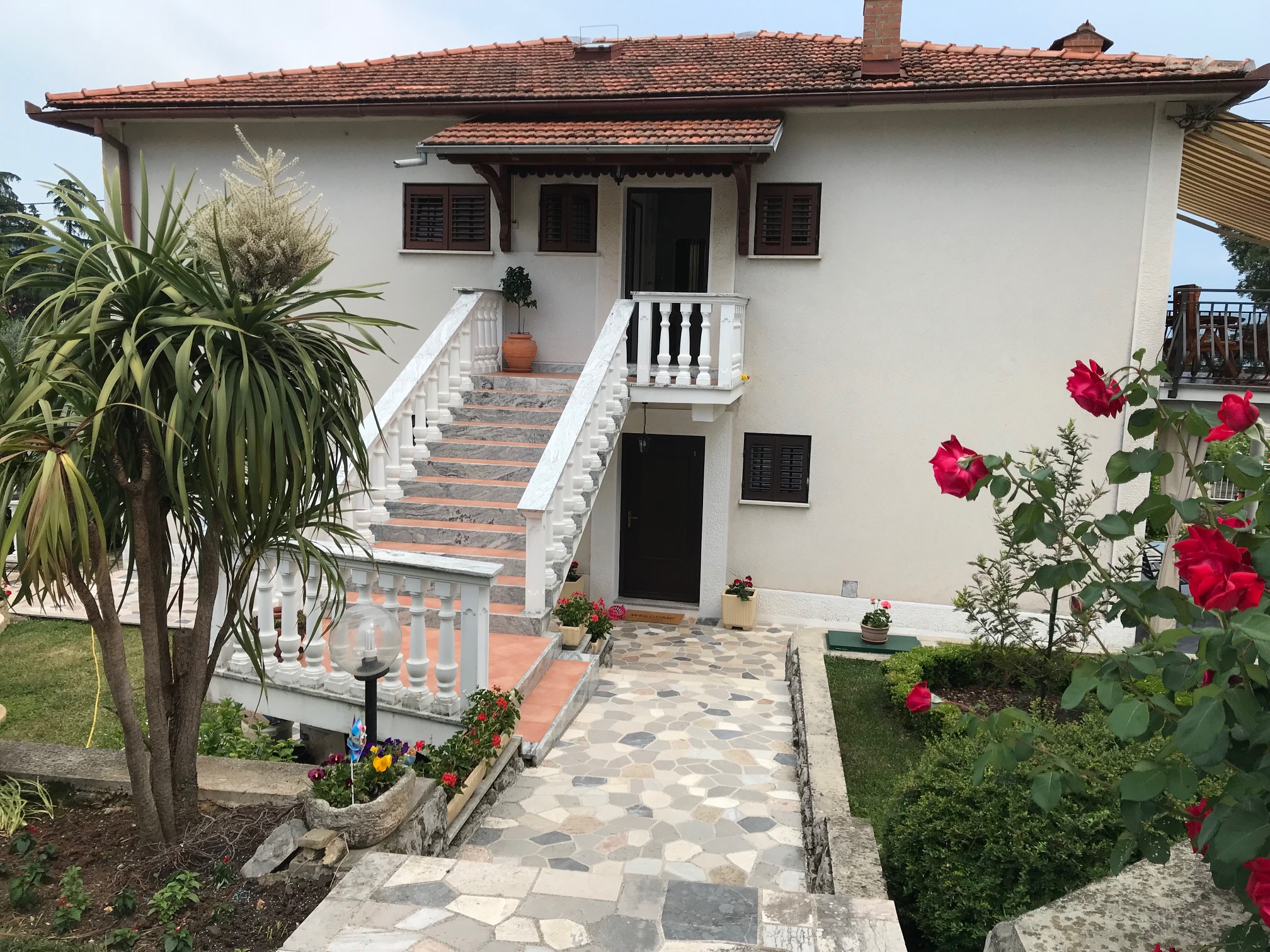 Apartmani Mirna 01