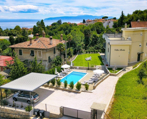 Palmic Elvis Villa Perla Lovran