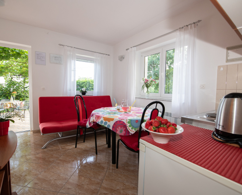 Foto luigi opatija, apartmani medveja may2018