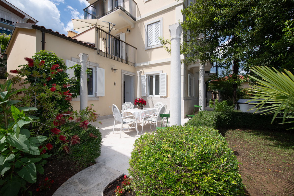 Foto Luigi Opatija, Apartman Tessitori Lovran May2019