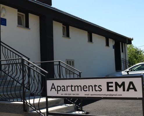 Kaltak Sajma Apartments Ema